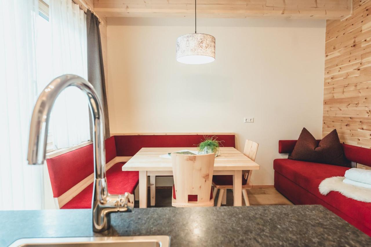 Hiasl Zirbenhuette Hotel Hochrindl Bagian luar foto